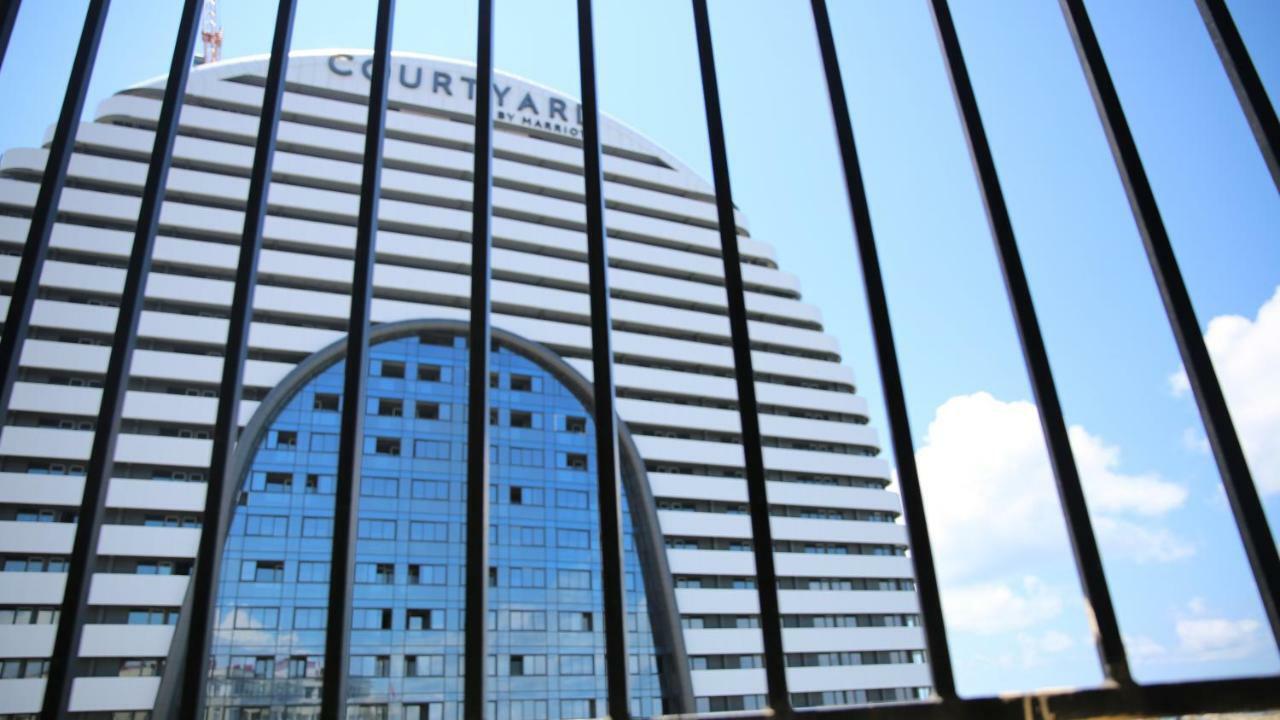 Vip Apartment 1 At Gorgiladze 118 バトゥーミ エクステリア 写真